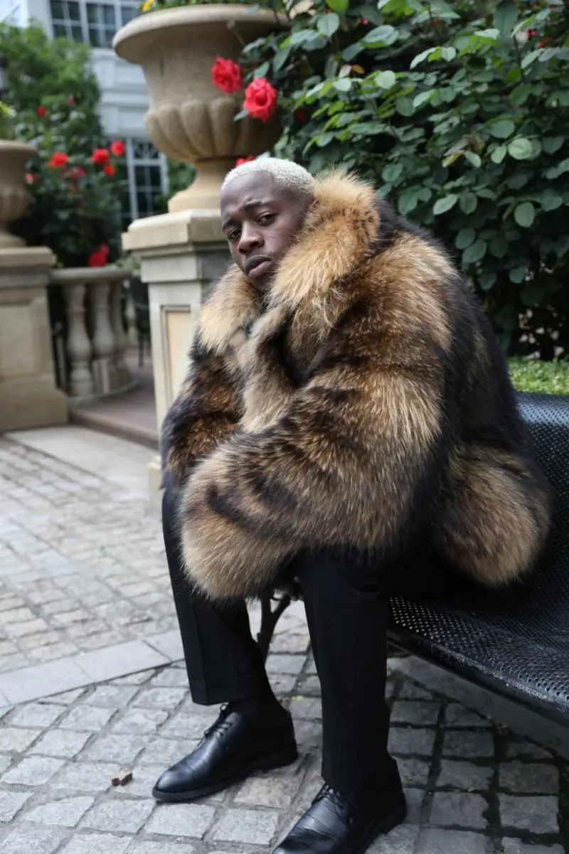 Mens whole fur reversible collar coat made of raccoon (59)