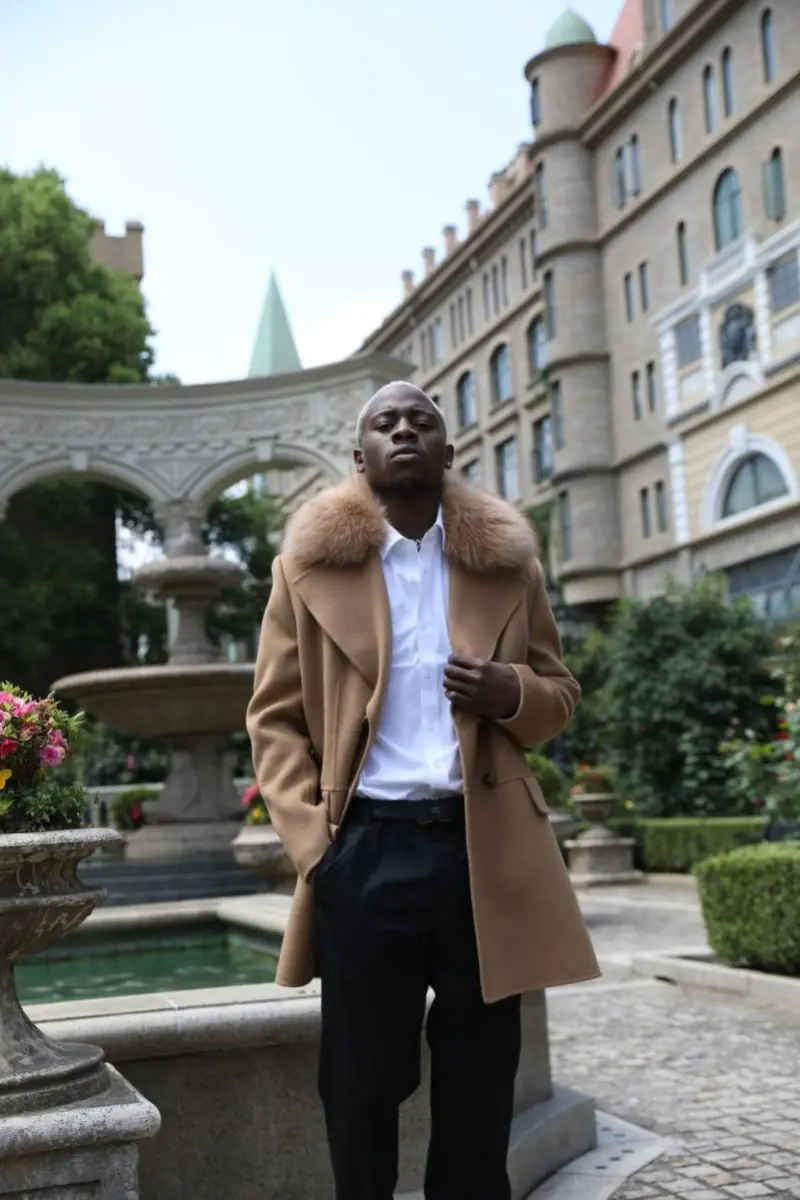 Mens double faced wool coat with a small collar and pocket flap (38)