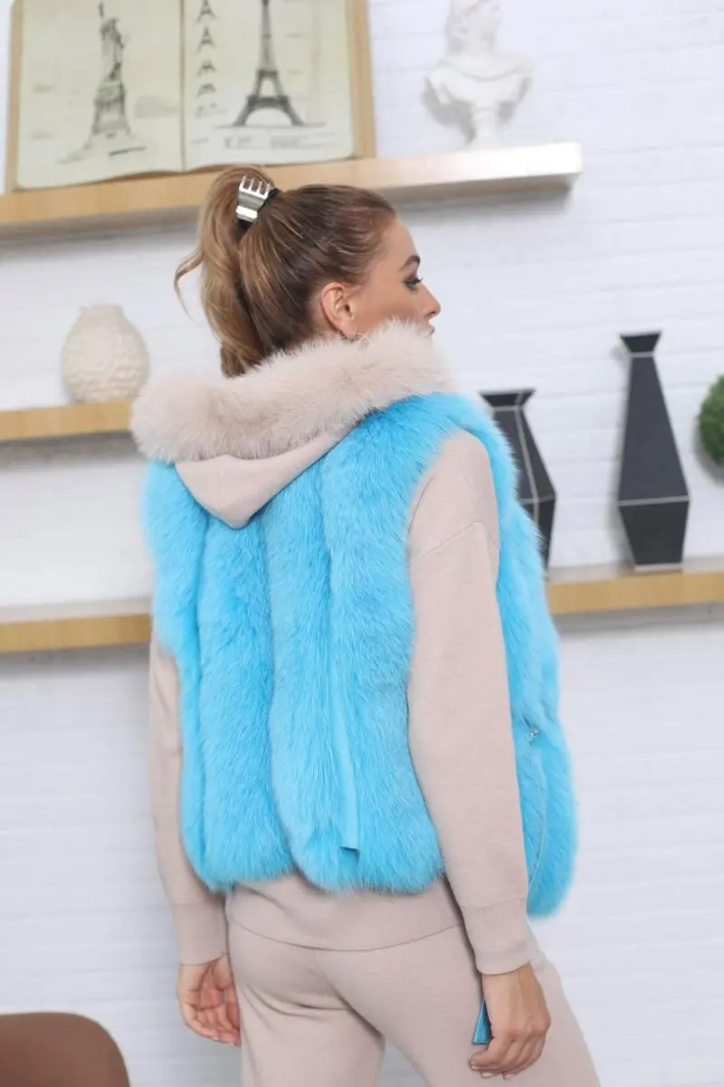 Vertical Stripe Buckle Decorated Draped Fox Fur Vest (Short) (4)