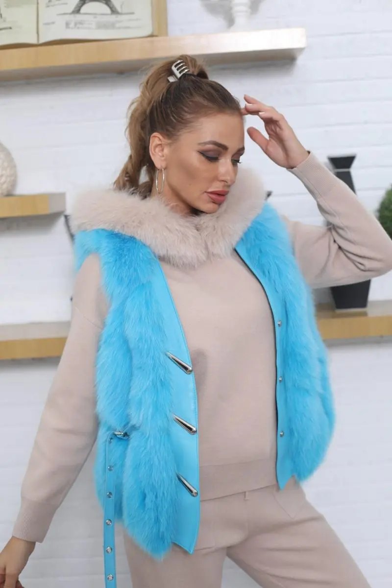 Vertical Stripe Buckle Decorated Draped Fox Fur Vest 