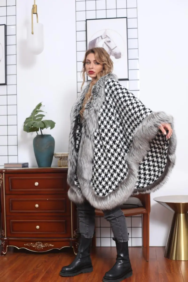 Houndstooth Fox Fur Stripe Cape (2)