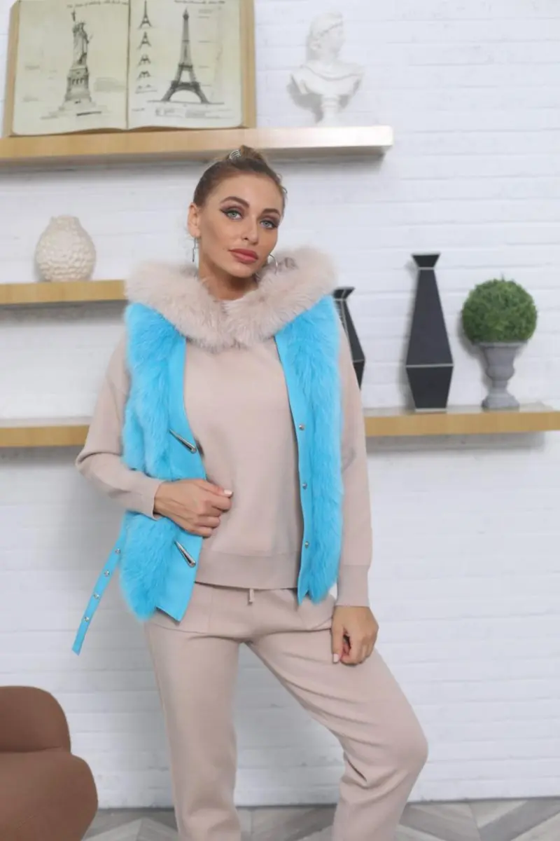 Vertical Stripe Buckle Decorated Draped Fox Fur Vest (Short) (2)