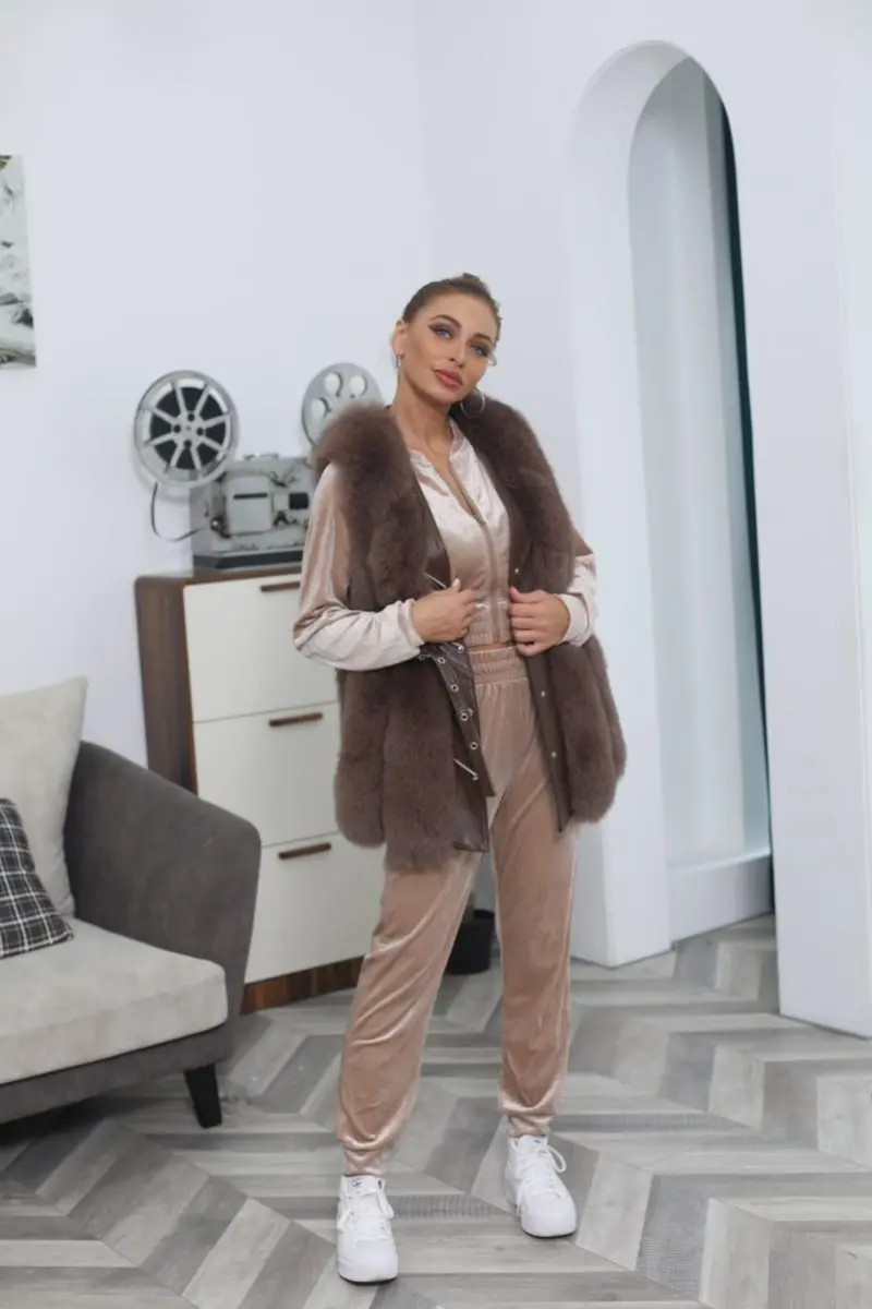 Vertical Stripe Buckle Decorated Draped Fox Fur Vest (Long) (2)