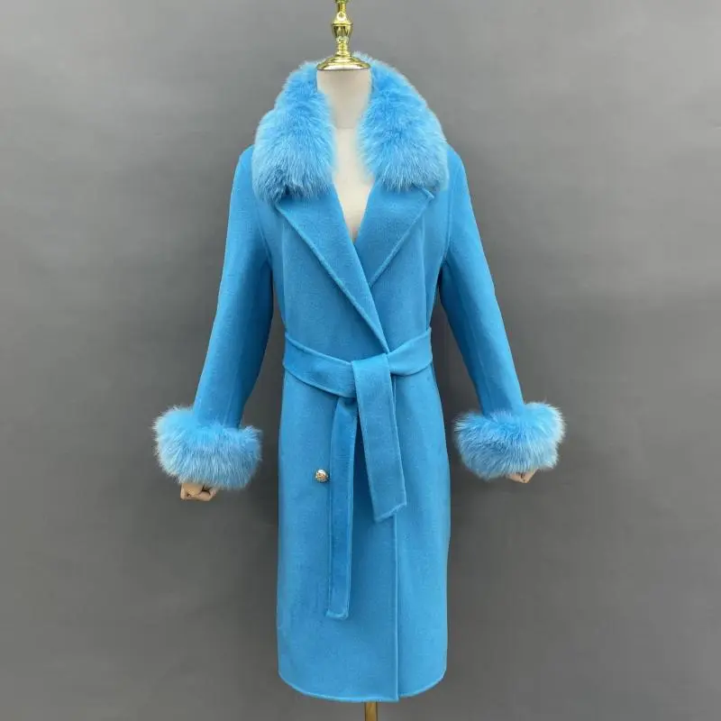 Double-sided wool coat with a small collar (11)