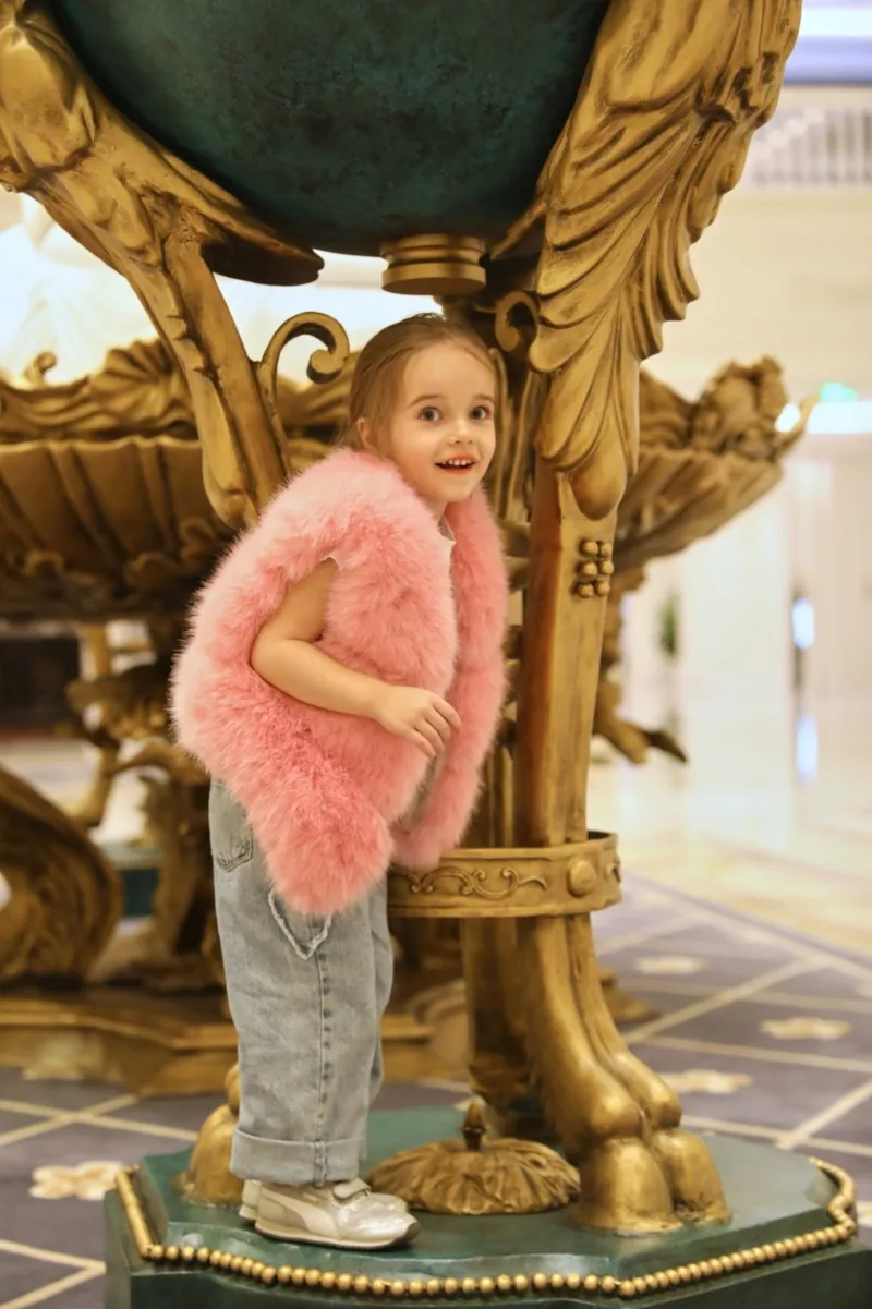Cute and Warm 3-section Eco Fur Vest For Kids m2