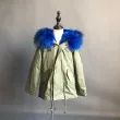 9-green blue