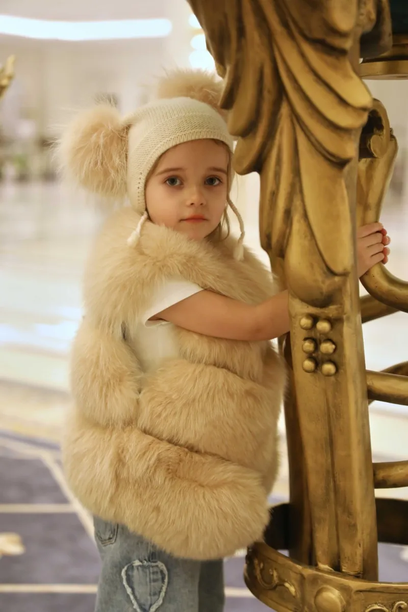 Kids Cute Pigtails Rabbit Velvet Plus Raccoon Fur Ball Double Size Hat m3