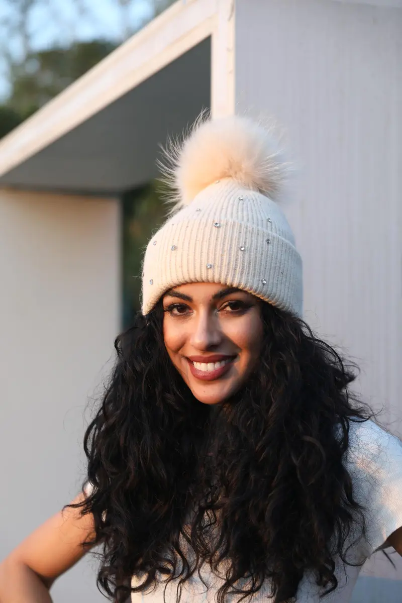 Women's Warm and Casual Rabbit Fur Hat with Sparkling Fur Pompoms8