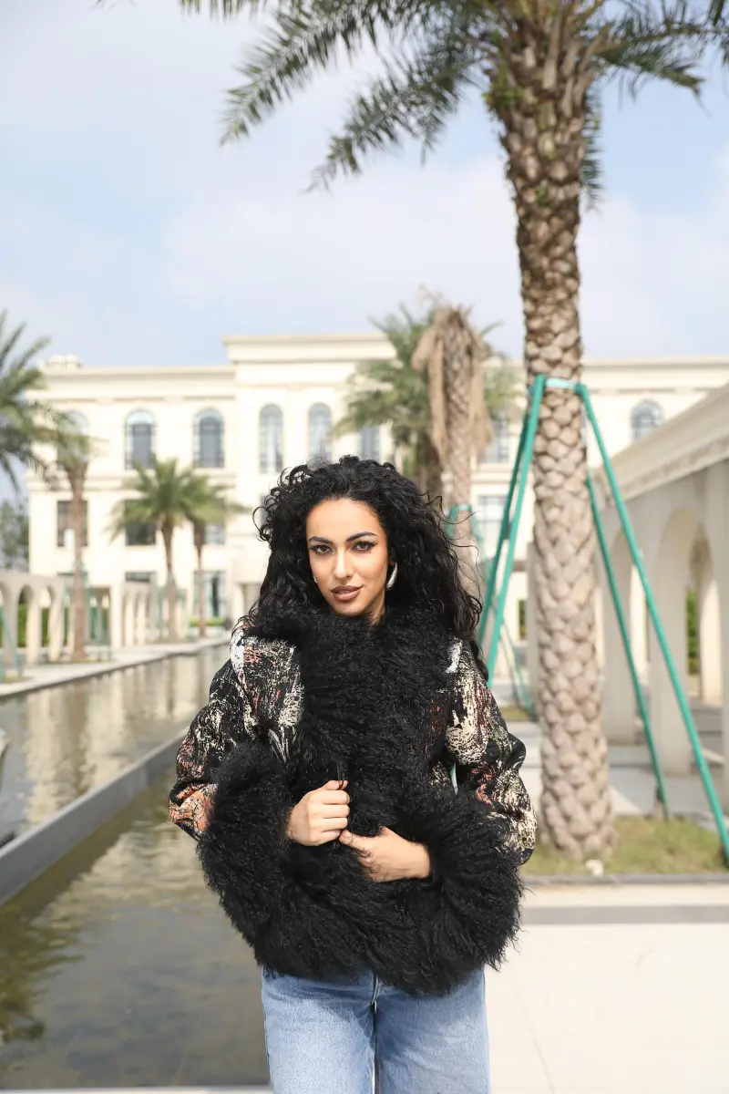 Stylish Mongolian Lamb Fur Women's Patchwork Fabric Outerwear Fur Jacket