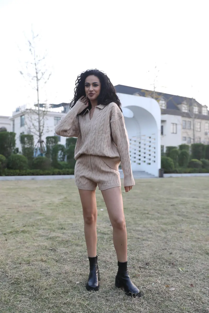 Women's Early Autumn Collared Knit Suit Knit Innerwear Two-Piece Set 