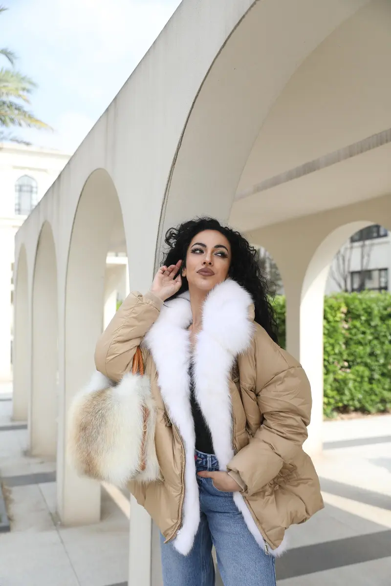 Fox Fur Placket Down-Filled Women's Collar Puffer Jacket125