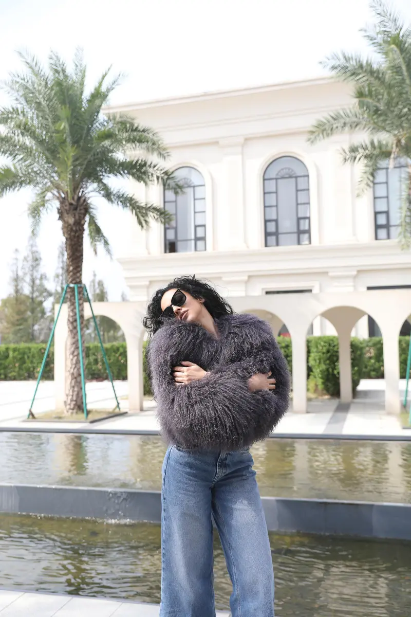 Women's New Mongolian Lamb Fur Round Collar Short Jacket Fur Coat77