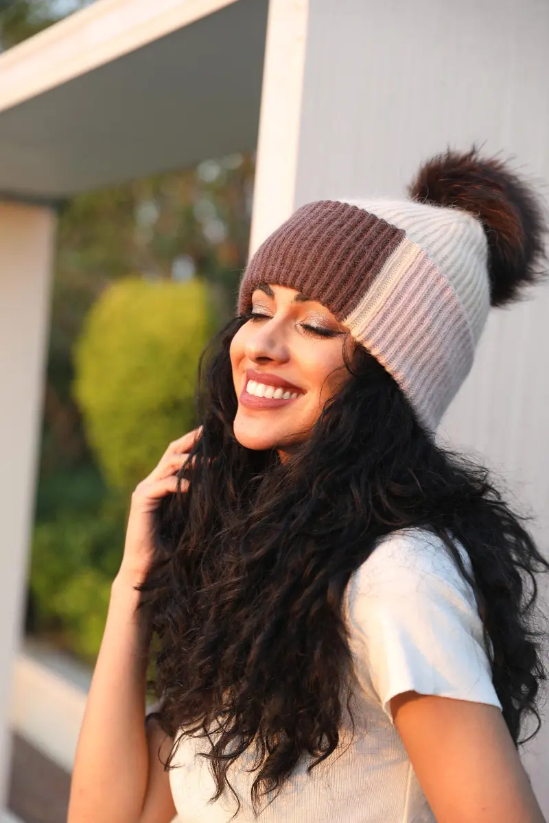 Women's Color-Blocked Trendy Rabbit Fur Hat with Pom Poms for Warmth7