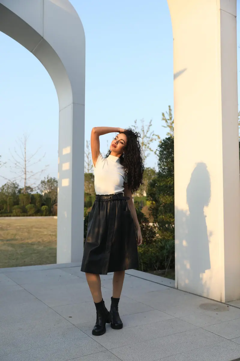 Women's A-Line Draped Mid-Length Versatile Leather Skirt