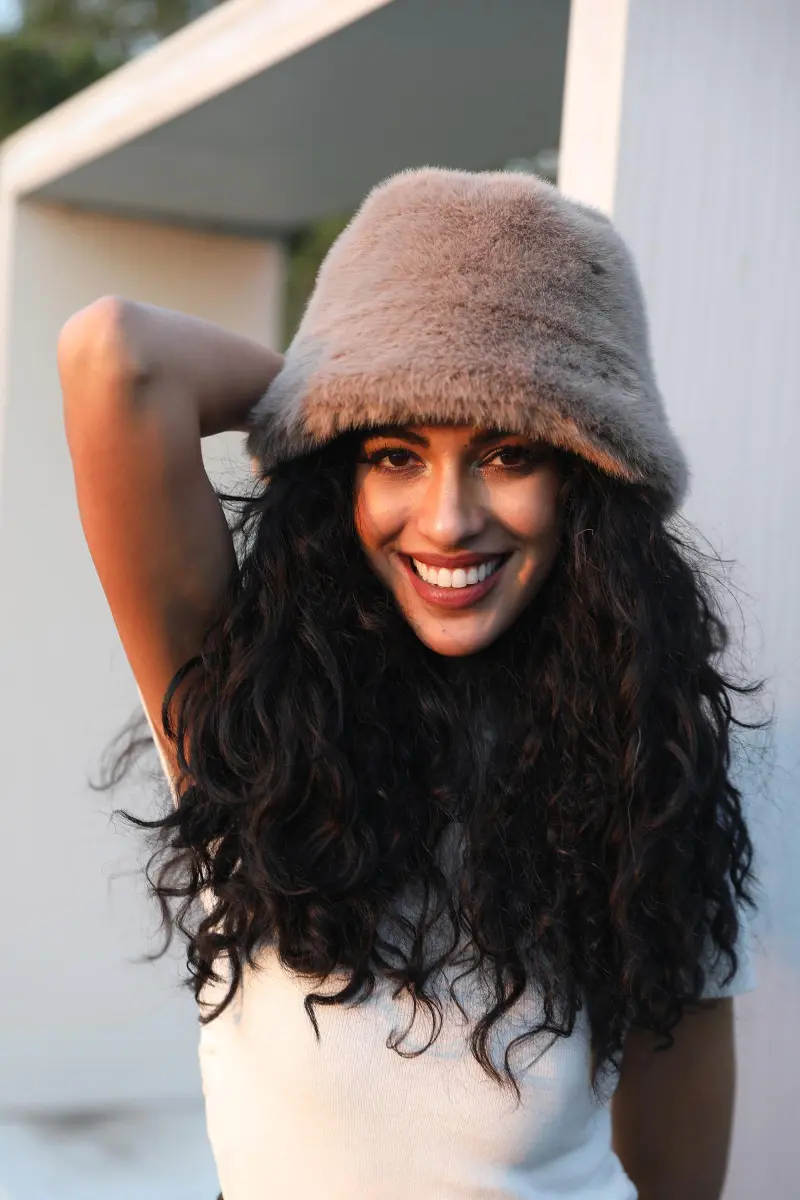 Women's Eco-Friendly Fur Bucket Hat for Casual and Warm 