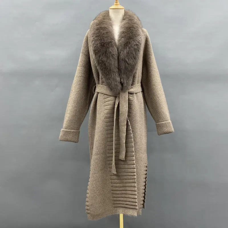 khaki fur collar