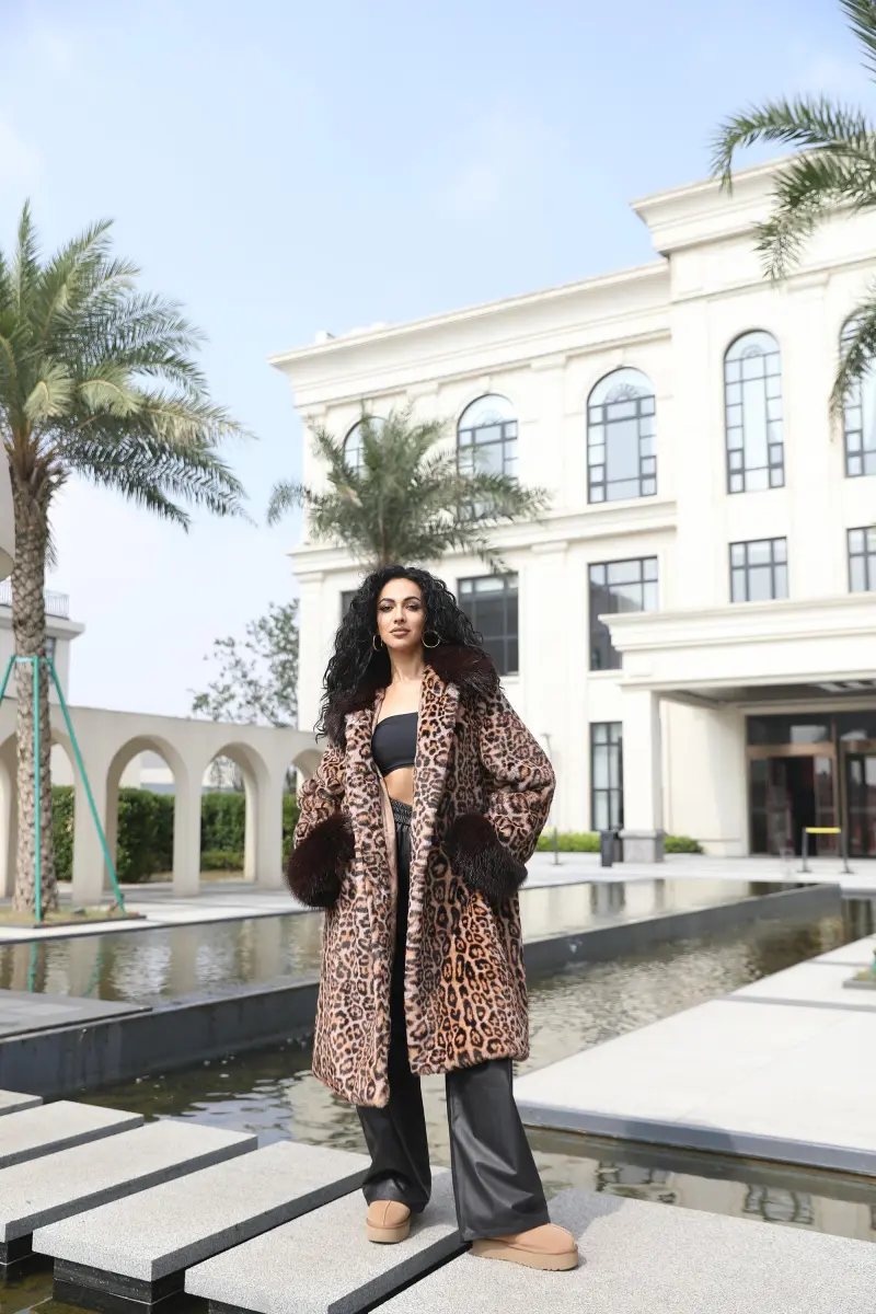 Faux Fur Coat Women's New Style Lapel Leopard Pattern Long Jacket (40)