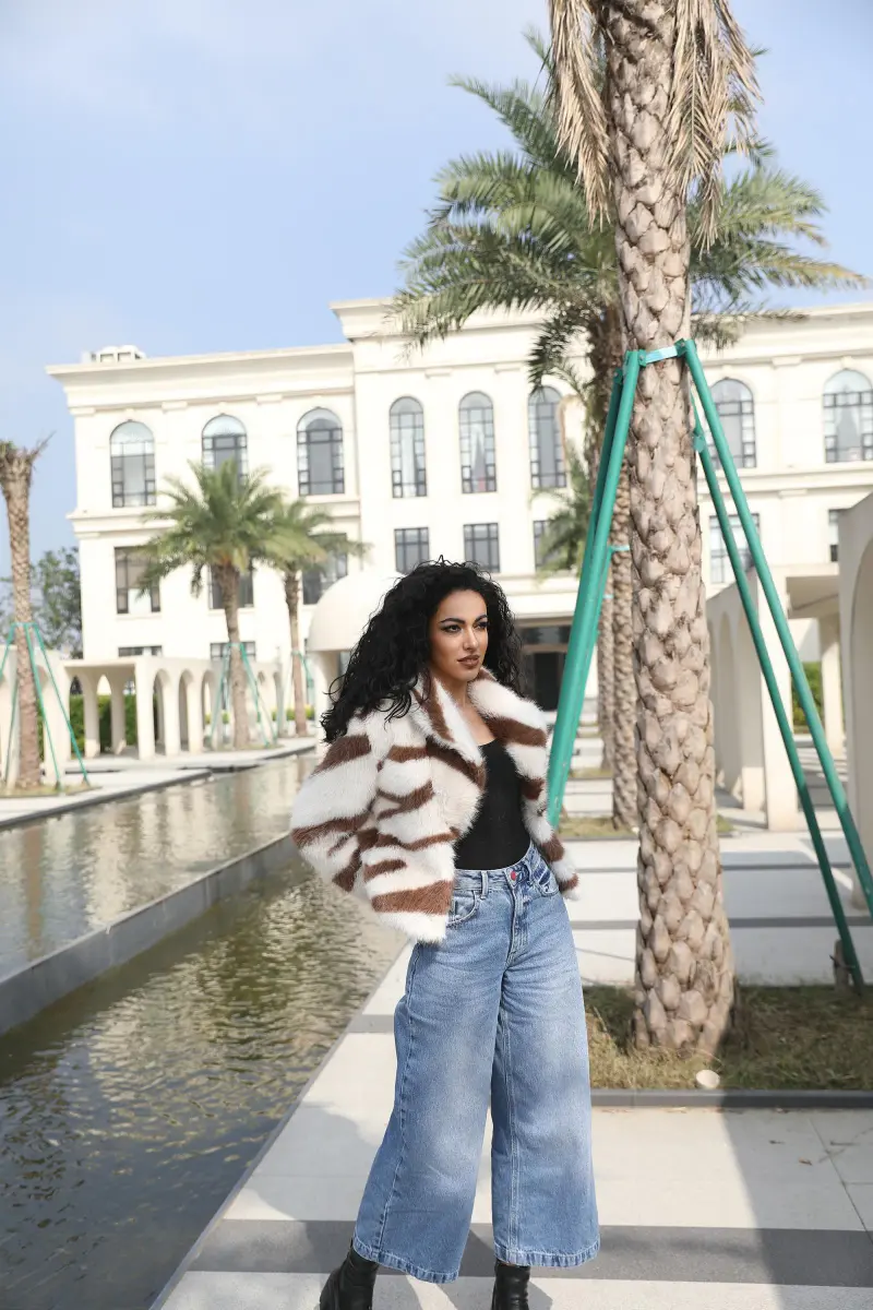 Faux Fur Coat Women's Eco Friendly Faux Fur Zebra Pattern Short Unique Casual Jacket (17)