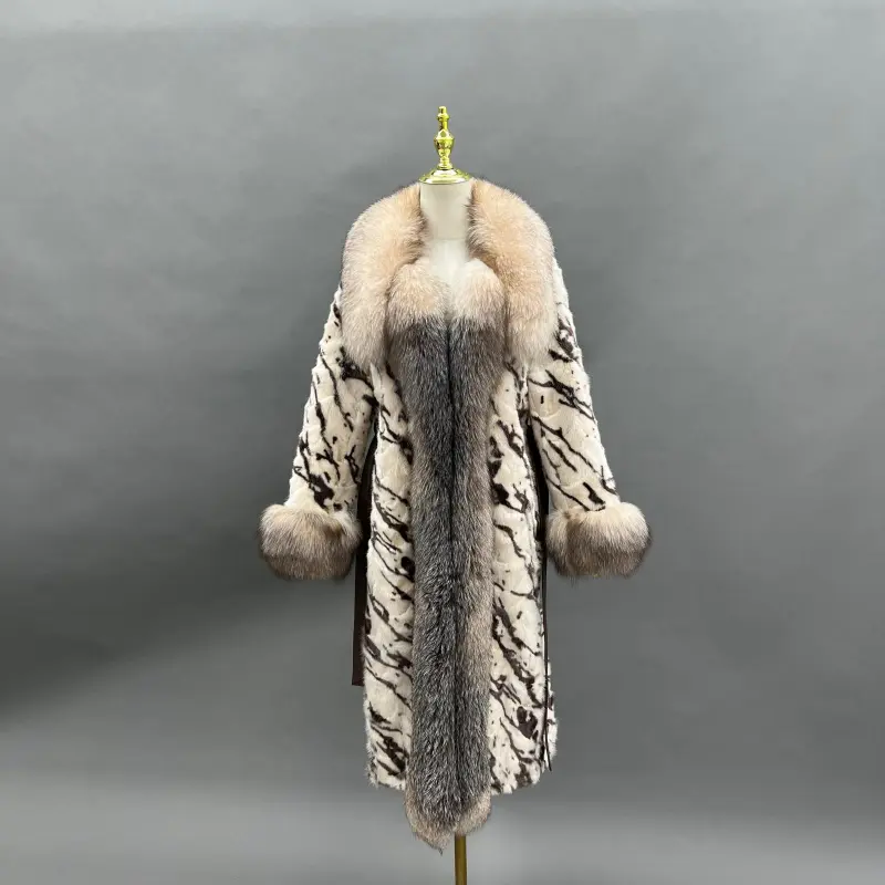 Fox Fur Lapel Women's Luxurious Long Mink-Blended Coat Mink Fur Jacket  (32)