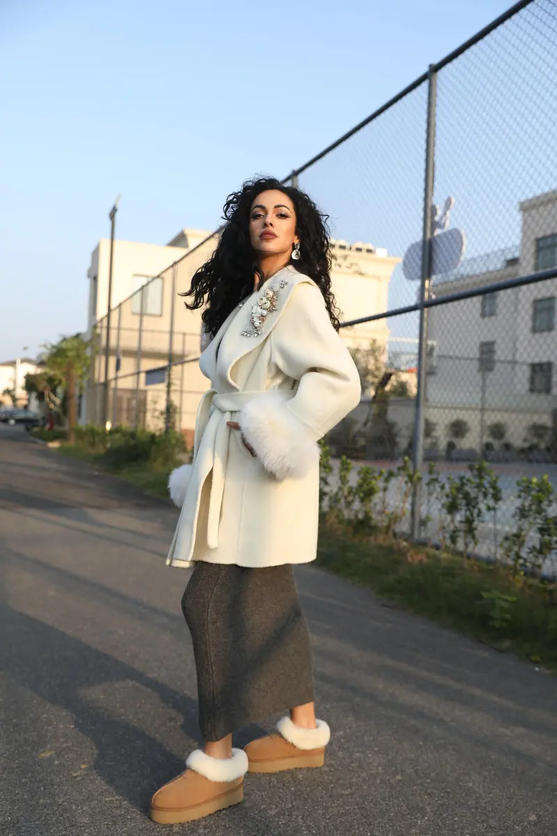 Double-Faced Wool Coat for Women with Elegant Shawl Collar and RhinestoneFlowe ( (28)