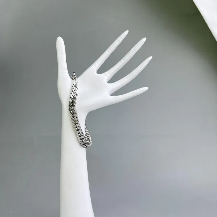 Versatile Cuban Bracelet Non-Fading Hip-Hop Bracelet New Fashion Accessory