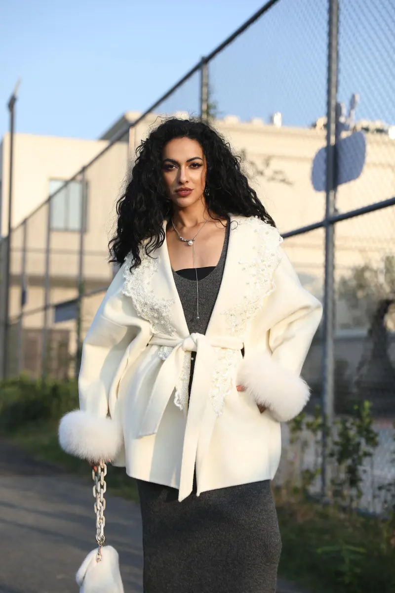Double-Faced Cashmere Jacket for Women Vintage Lace with Rhinestone Double-Faced Wool Oute ( (21)