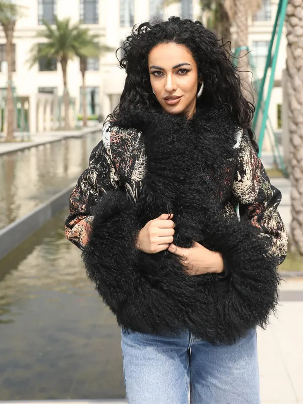 Stylish Mongolian Lamb Fur Women's Patchwork Fabric Outerwear Fur Jacket