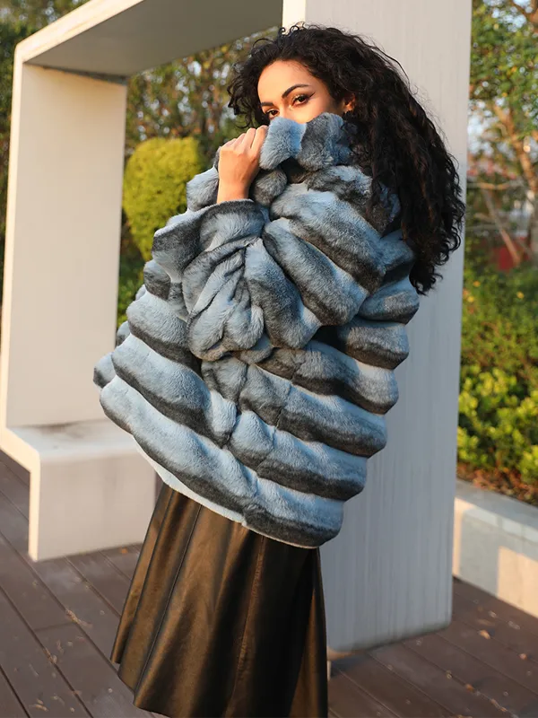 Eco Friendly Wool Faux Fur Coat Women's Stylish Notched Collar Chinchilla Pattern Short Jacket