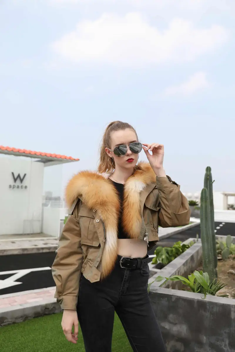 Women's short parka 1