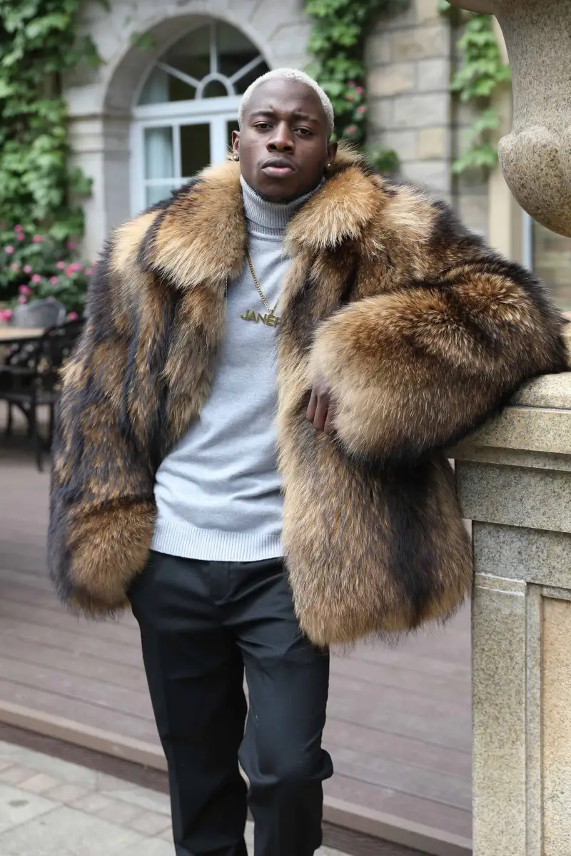 Fashion Winter Men's Lapel Pure Natural Raccoon Fur Coat