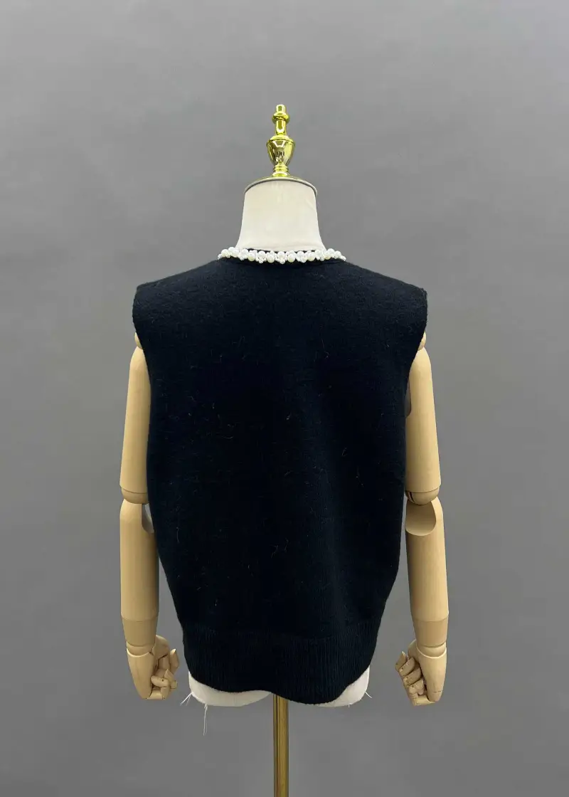 Womens Knitted Sleeveless Vest Neckline Pearl Decoration Fashion Vest-(12)