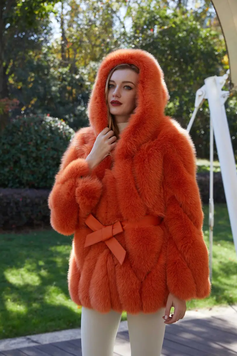 Factory Wholesale Solid Color Womens Fox Fur Thick Coat with Hood