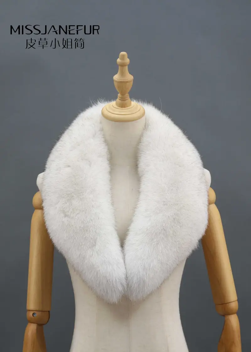 Missjanefur Winter Blue Fox Fur Collar