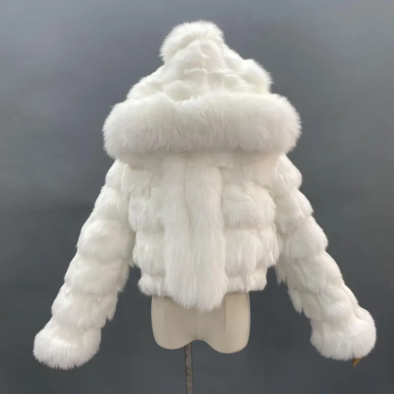 Luxury women's winter short leather straw hooded coatColor:White