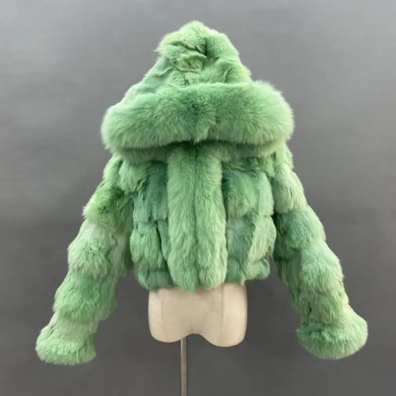 Luxury women's winter short leather straw hooded coatColor:Green